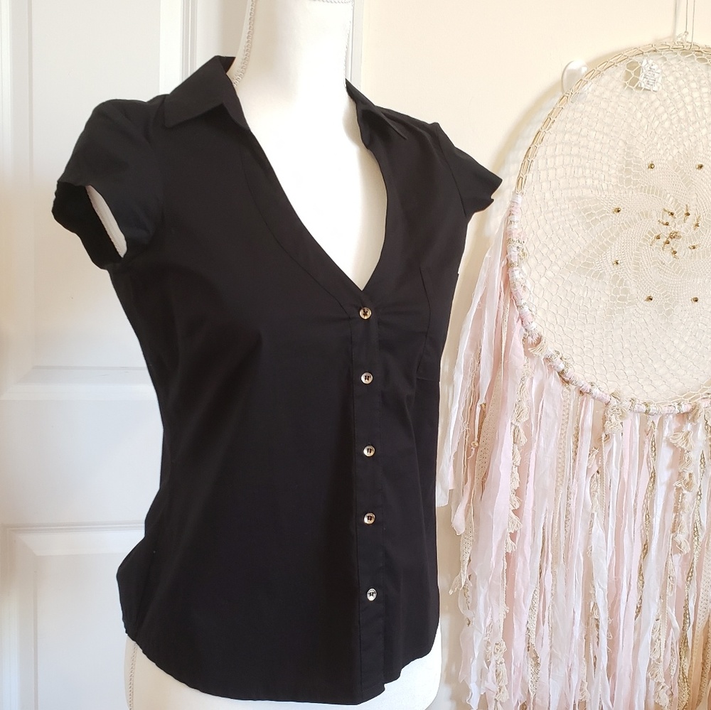 NWT Guess button-front shirt womens